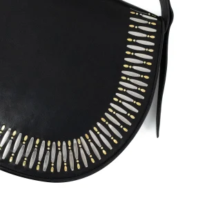 Calleen Cordero Cleo Zara Messenger | Messengers