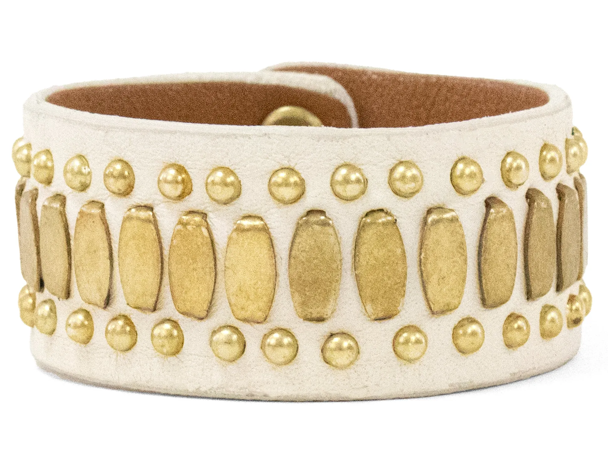 concha__bracelet_5.webp Calleen Cordero Concha 1" Bracelet | 1” Bracelets