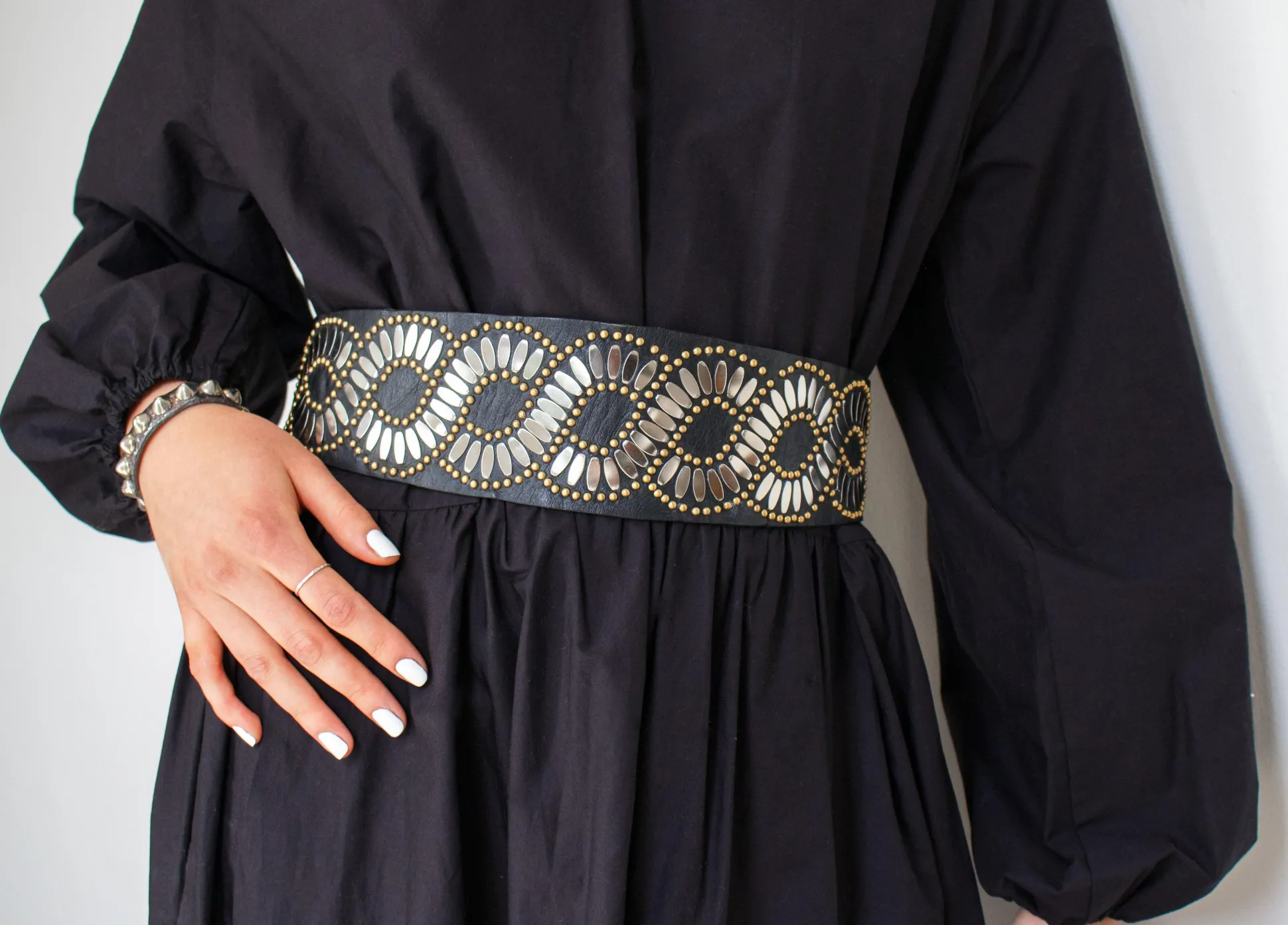 ola_waist_belt_1-1.webp Calleen Cordero Ola Waist Belt | Waist Belts