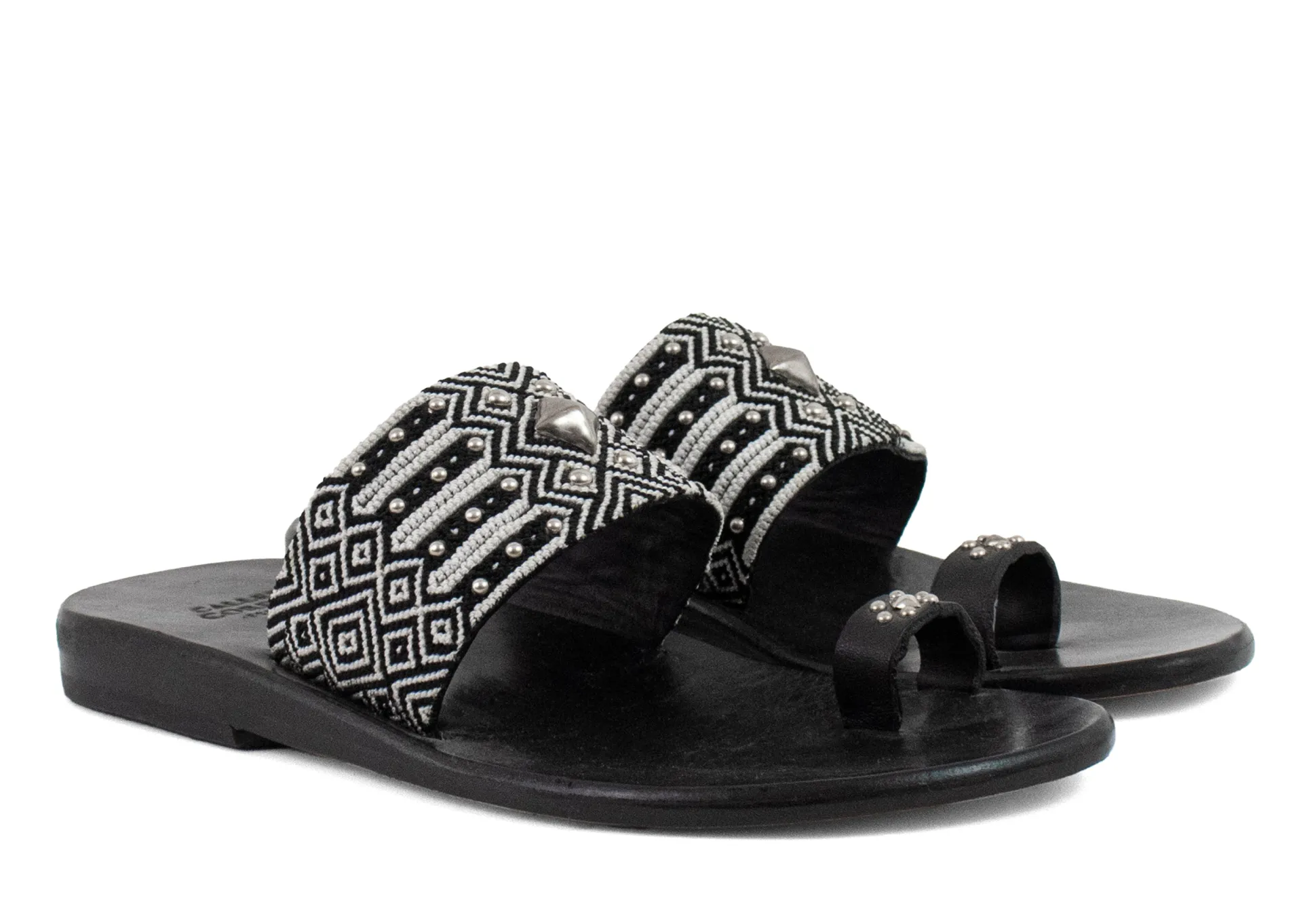 papi_blkwht_woven_sandal_1.webp Calleen Cordero Papi Blk-Wht Woven Sandal | Sandals
